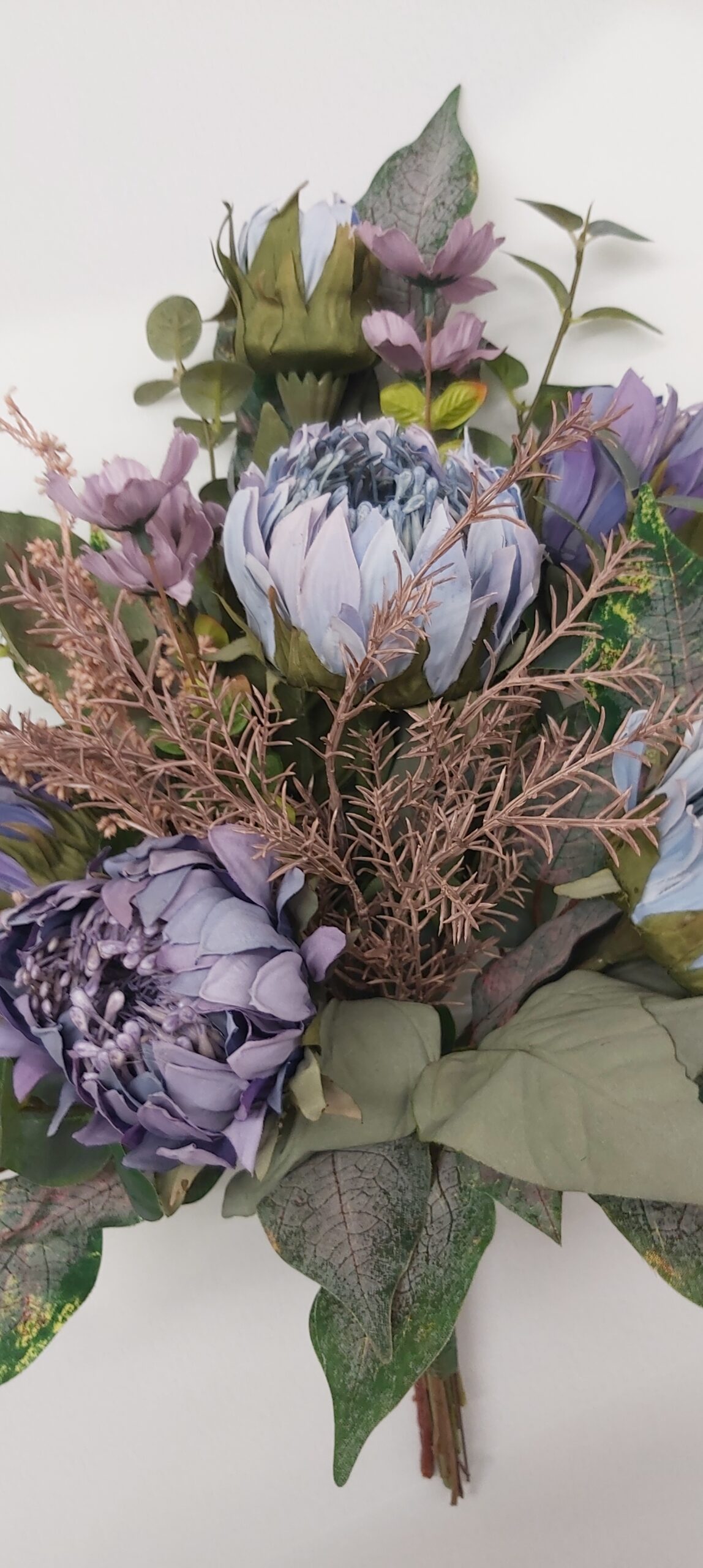 Mazzo fiori finti nelle tonalità blu lilla - immagine 3